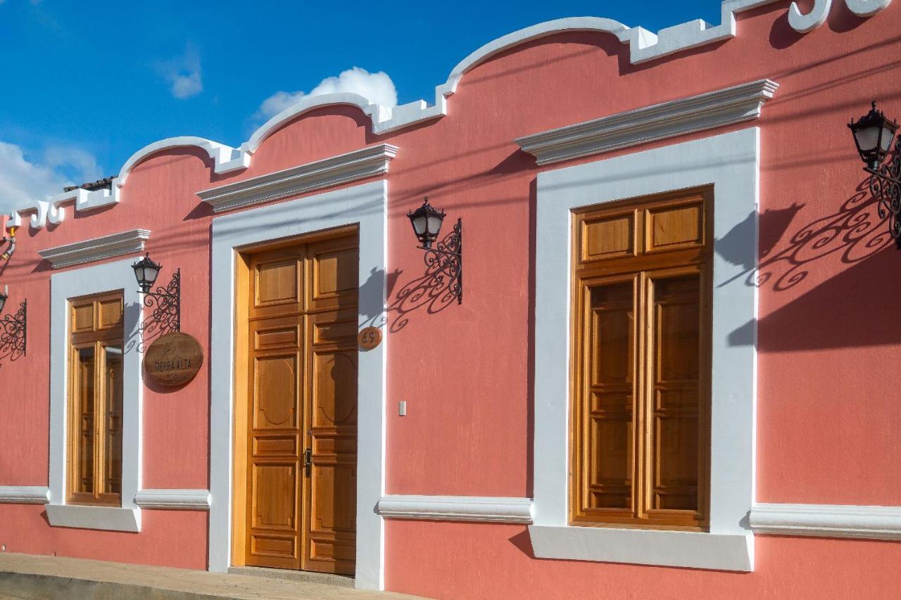 Tierra Alta Hostal San Cristobal de las Casas Luaran gambar